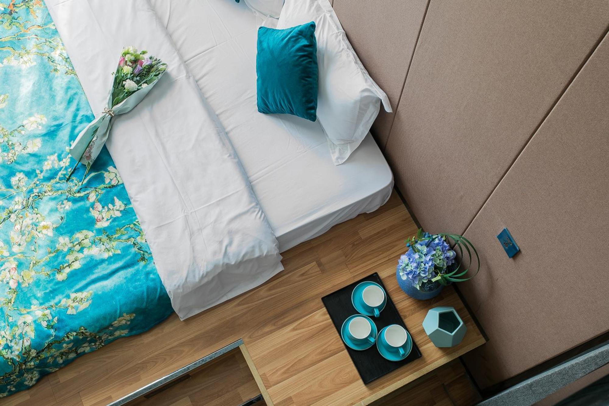 Lavendar Duplex Apartment Guangzhou Exteriör bild